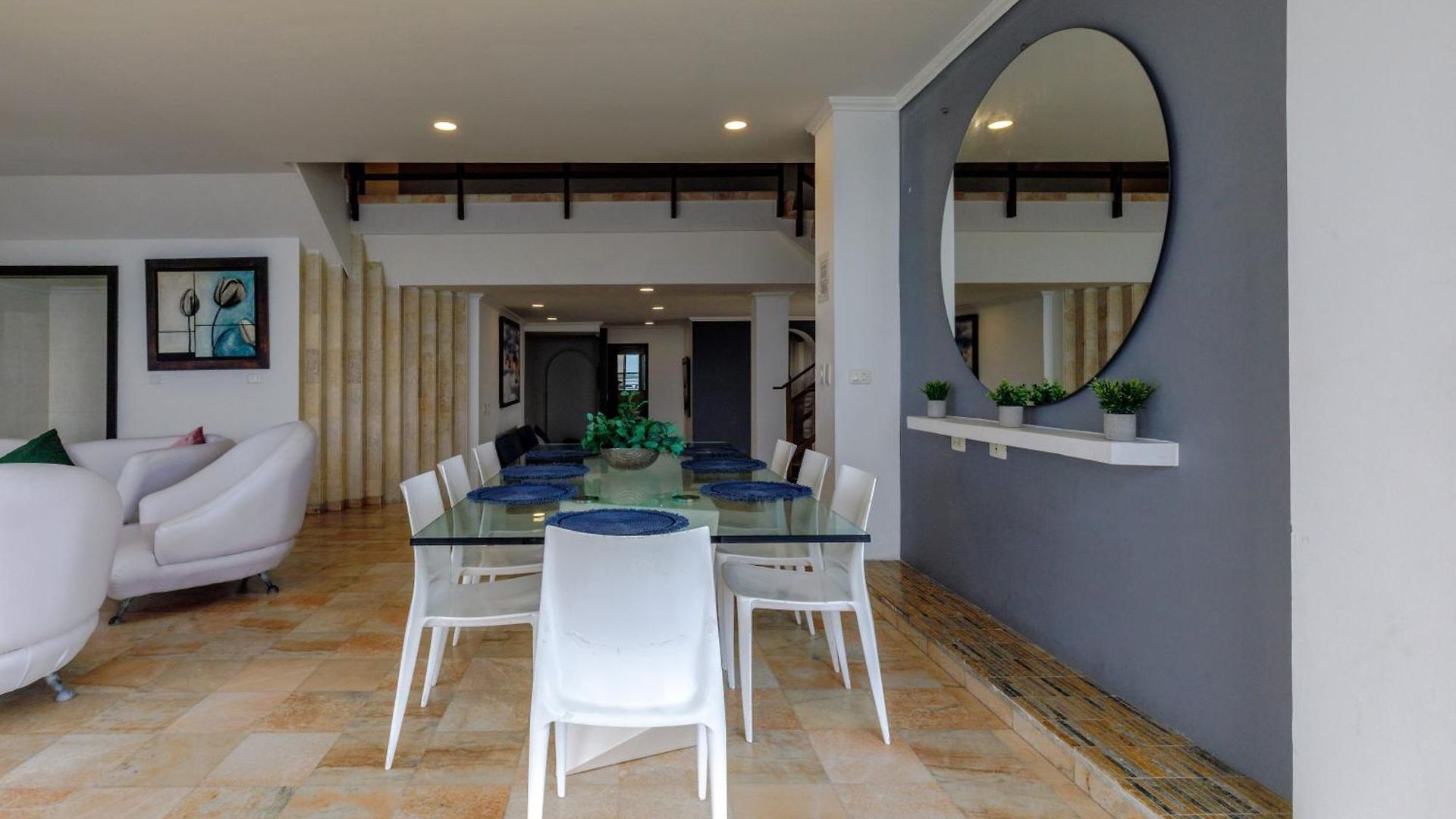 Oceanfront Sky Penthouse Apartamento