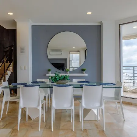 Apartamento Oceanfront Sky Penthouse