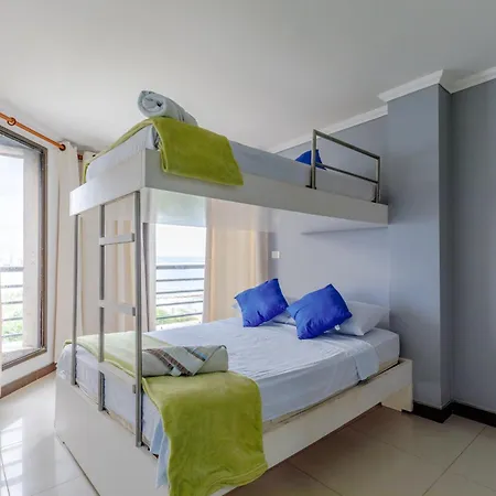 Oceanfront Sky Penthouse Apartamento *