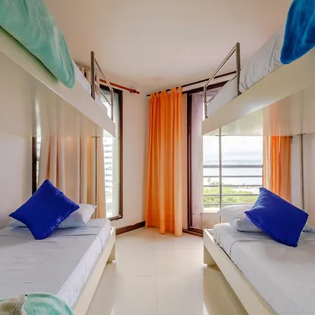 Oceanfront Sky Penthouse *