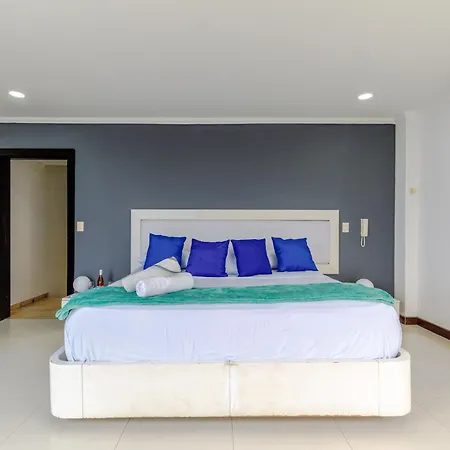 Apartamento Oceanfront Sky Penthouse